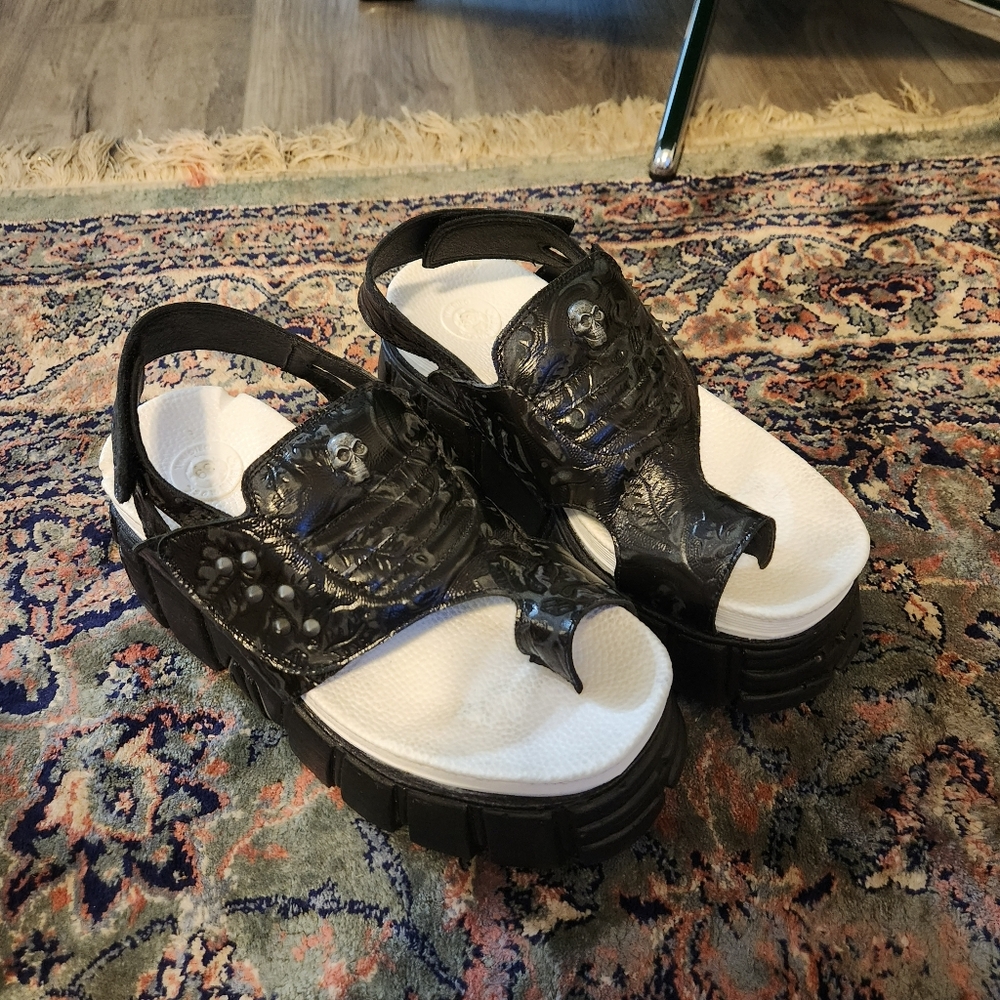 New Rock Baroque Platform Sandles